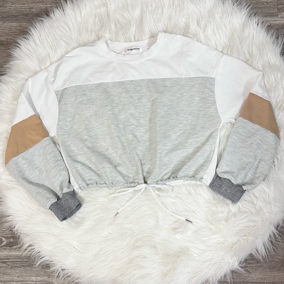 Cropped Colorblock Crewneck Sweatshirt with Drawstring Waist - Picture 4 of 7
